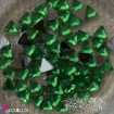 Evershine cyrkonie trójkąty E2033-09ciemny zielony.