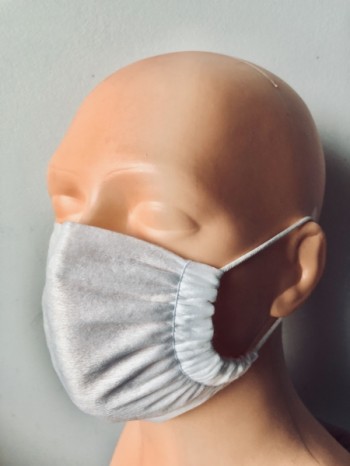 Maska medyczna na twarz dwuwarstwowa włóknina Polska produkcja biała
